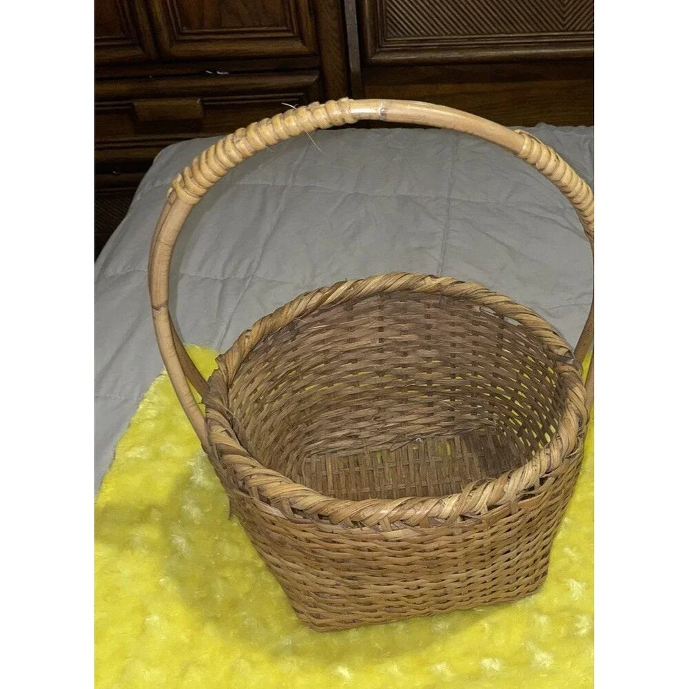 Large Amish Wicker Basket Handle Vintage 1900s Fall Home Decor Farmhouse Easter